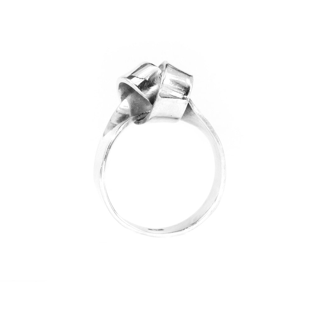 Sasha Knot Ring