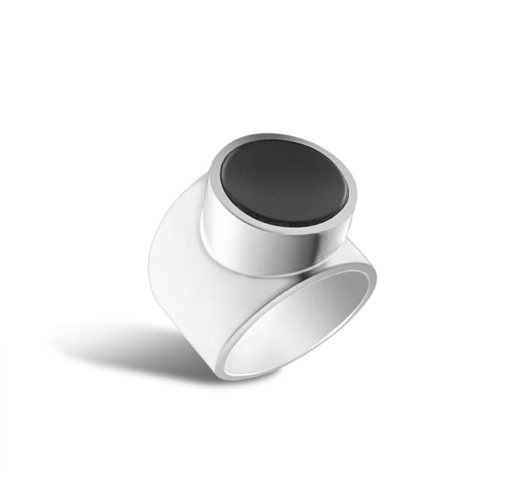 The Berat Onyx Silver Ring