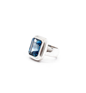 Rumah Blue Ring